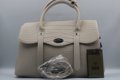 ECLAT HANDBAG